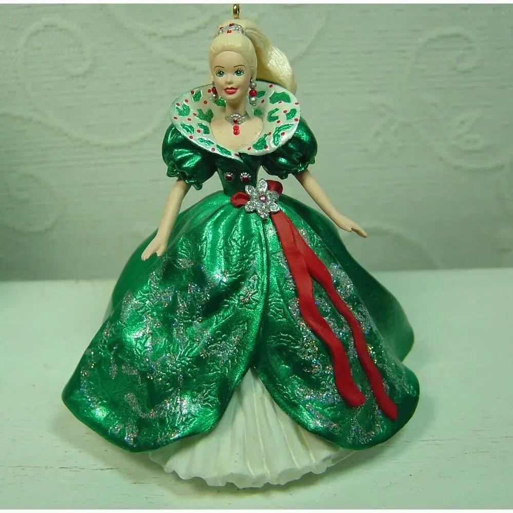 VINTAGE HALLMARK ORNAMENT-HOLIDAY BARBIE-#3 IN THE SERIES-1995
